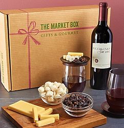 Vino & Appetizers Market Gift Box with Cabernet Sauvignon