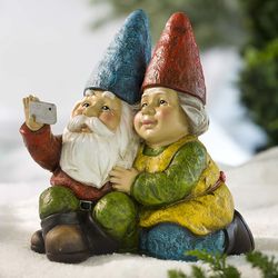 Selfie Gnome Pair Statue