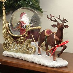 Santa Claus Sleigh and Reindeer Glitter Dome Figurine