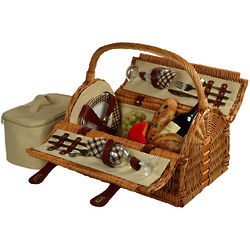 Sussex Picnic Basket for Two
