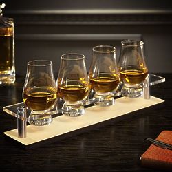 Glencairn Personalized Whiskey Serving Tray with Glasses