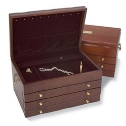 Athena Women's Mahogany Jewelry Box