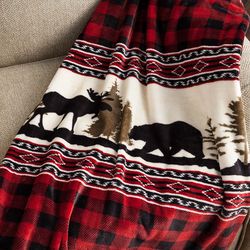 Wilderness Buffalo Plaid Fleece Throw Blanket