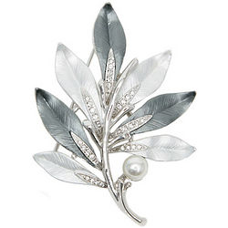 Faux Pearl Floral Brooch