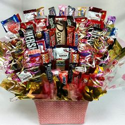 Pretty in Pink Candy Bouquet