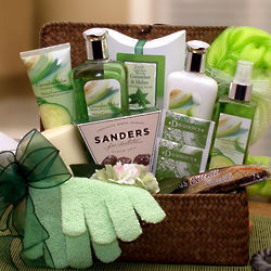Serenity Spa Cucumber and Melon Spa Gift Chest