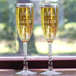 Engraved Mr And Mrs Glass Toastisng Flutes