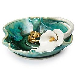 Porcelain Lily Ring Holder