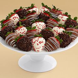 24 Gourmet Dipped Valentine's Strawberries