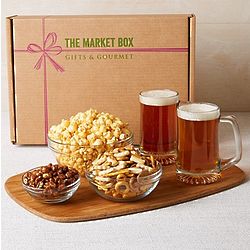 Sriracha, Snacks and Beer Steins Gift Box