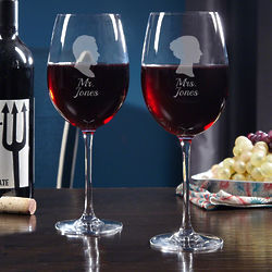 Mr. & Mrs. Personalized Couples Wine Glasses with Silhouettes