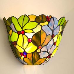 Battery-Operated Summer Leaves Wall Sconce