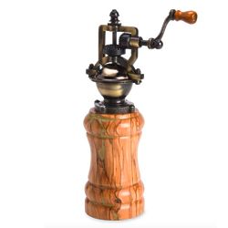 Old-Fashioned Olive Wood Pepper Mill