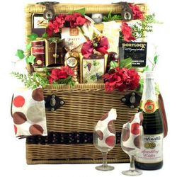 Ultra Deluxe Picnic Basket