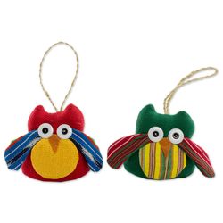 2 Multicolored Flight Cotton Ornaments