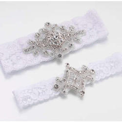 Jeweled Keep and Toss Garter Set in White