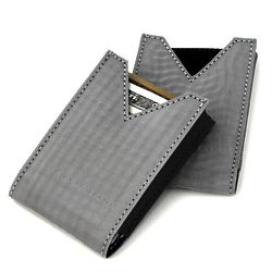 V-Pouch Stainless Steel Card Case