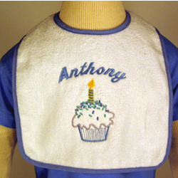 Baby Boy Personalized First Birthday Bib: Cupcake
