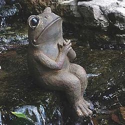 Praying Frog Yard Statue